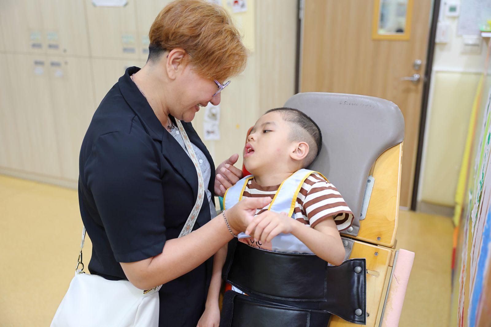 許多早療家庭照顧者，在辛苦、疲憊之時，仍用愛接住孩子的需要。