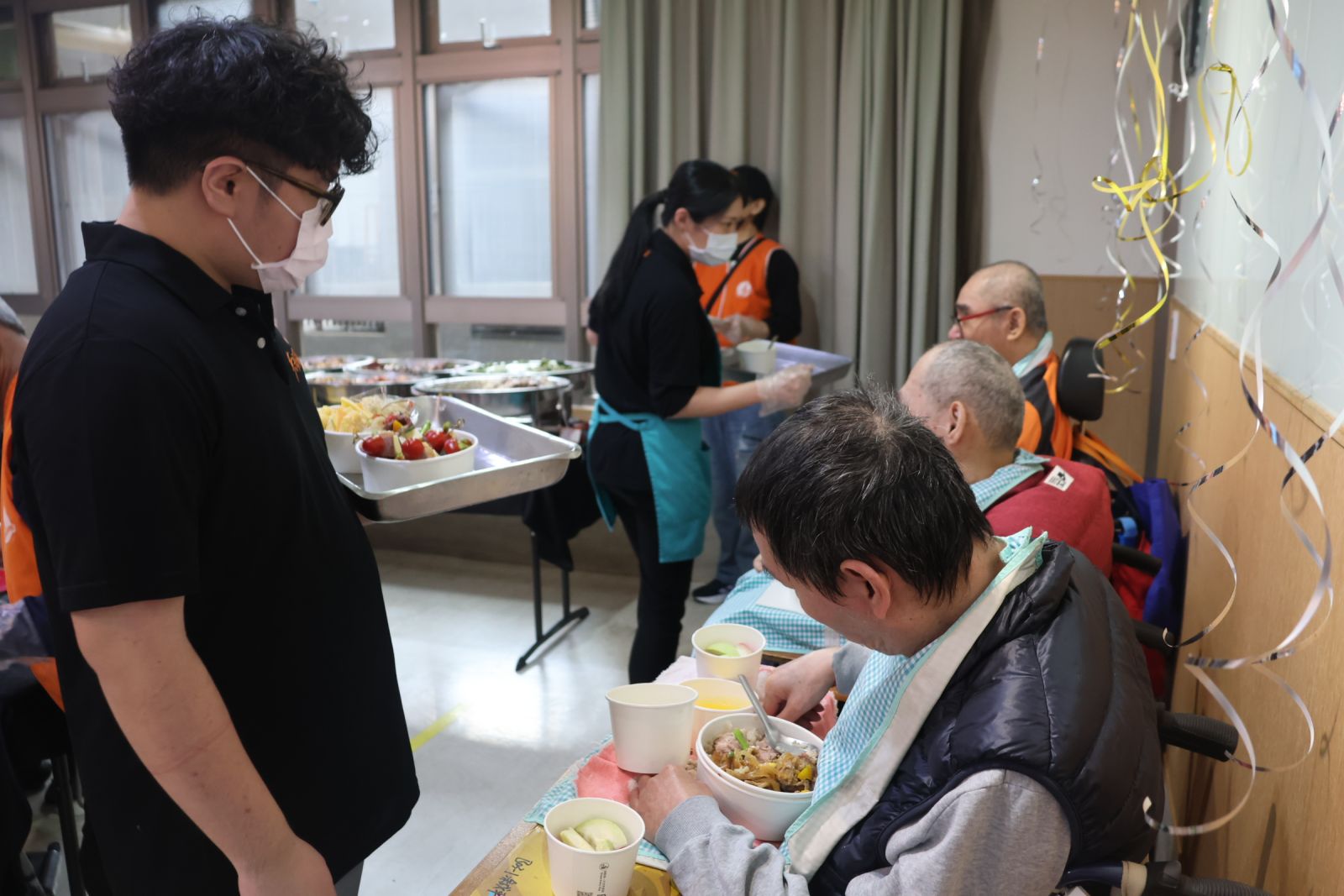 生活照顧服務陪伴身心障礙者在規律的生活節奏中，累積能力與生活經驗。