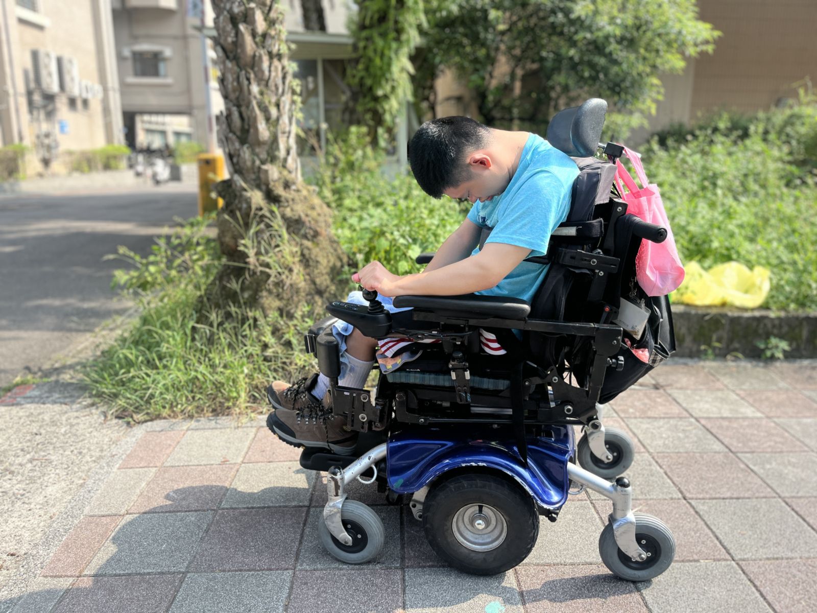 愛心車隊，是身心障礙者與外界互動的最佳隊友，也是最有力的後盾。