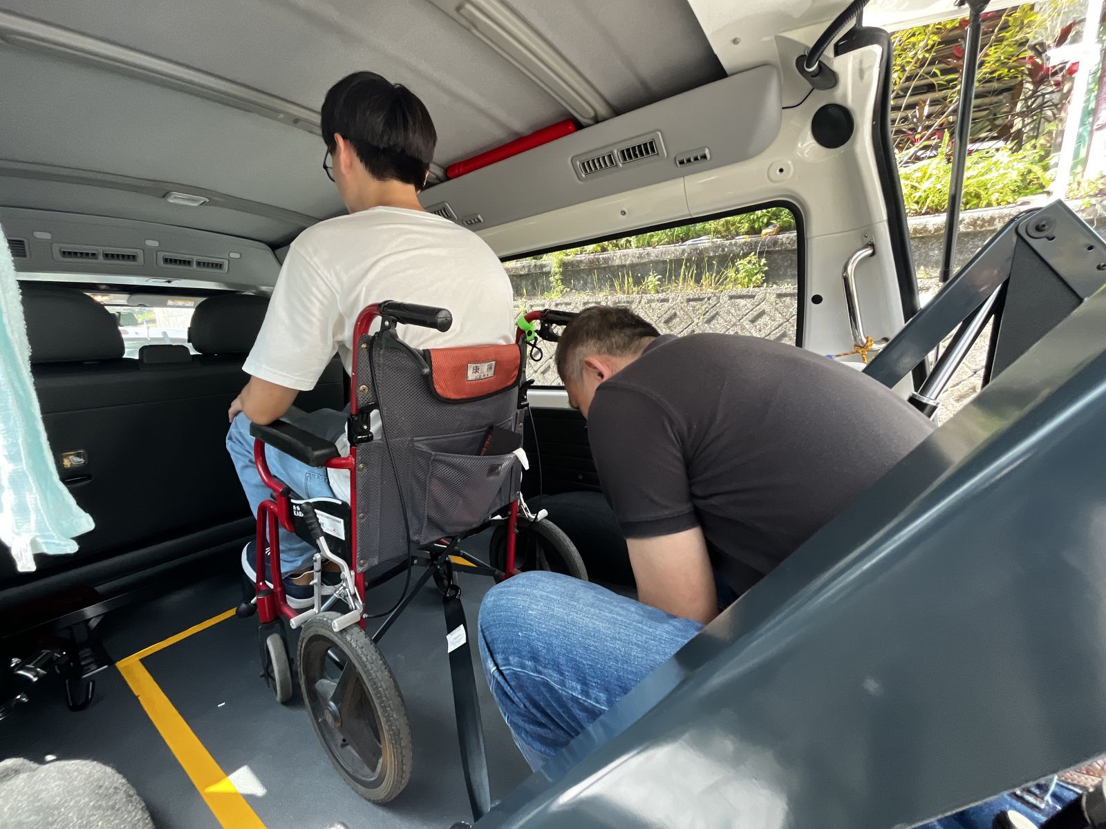 伊甸愛心車隊，幫助每位行動不便者享有平等的移動權利。