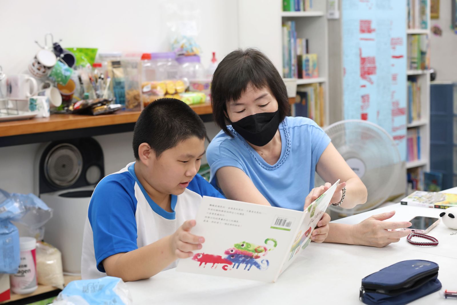 伊甸與社區合作，圈起守護的象圈，發展因地制宜的服務。